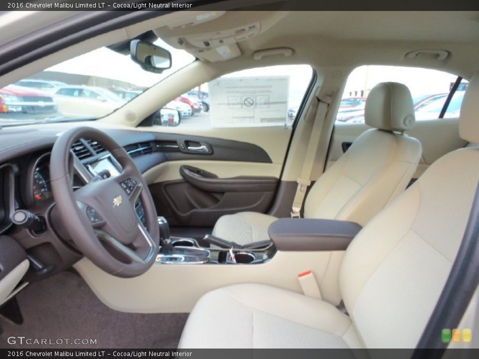Cocoa/Light Neutral Interior Photo for the 2016 Chevrolet Malibu Limited LT #105998234
