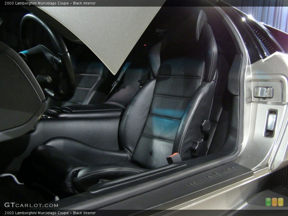 Black Interior Front Seat for the 2003 Lamborghini Murcielago Coupe #106008