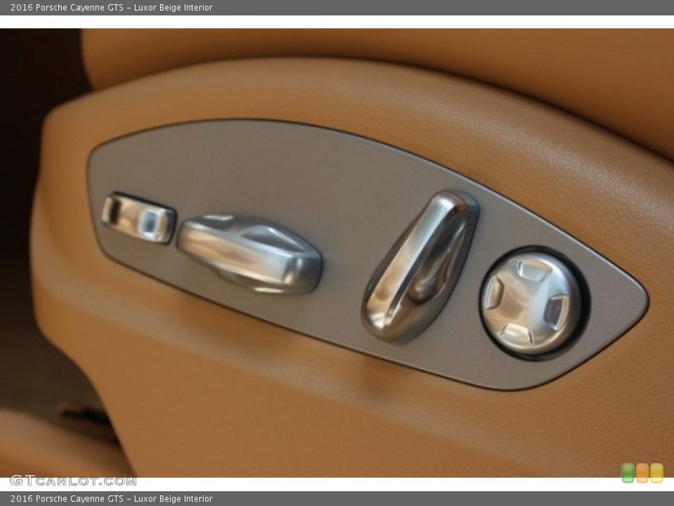 Luxor Beige Interior Controls for the 2016 Porsche Cayenne GTS #106038163