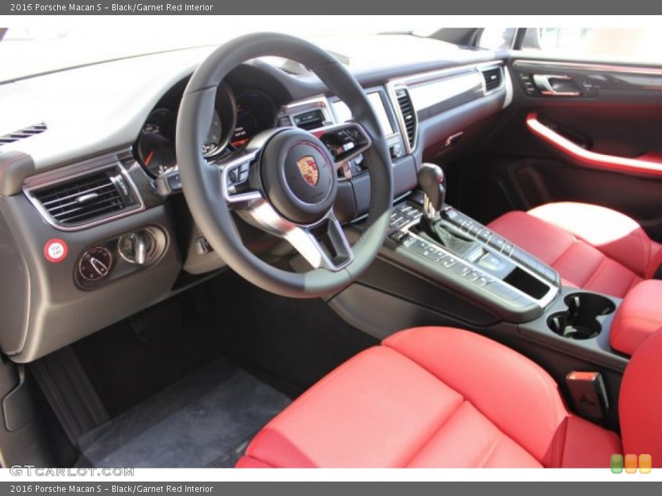 Black/Garnet Red Interior Prime Interior for the 2016 Porsche Macan S #106068738