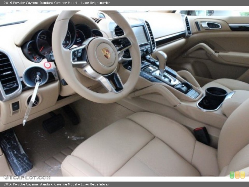 Luxor Beige Interior Prime Interior for the 2016 Porsche Cayenne  #106083970