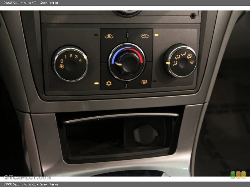 Gray Interior Controls for the 2008 Saturn Aura XE #106142221