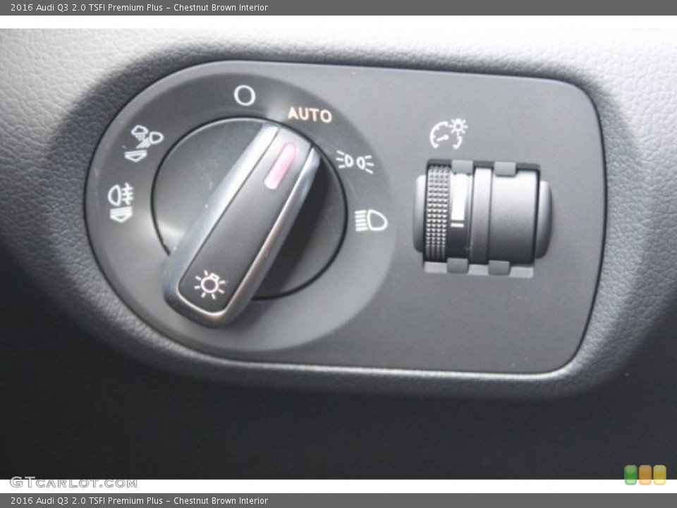 Chestnut Brown Interior Controls for the 2016 Audi Q3 2.0 TSFI Premium Plus #106144597