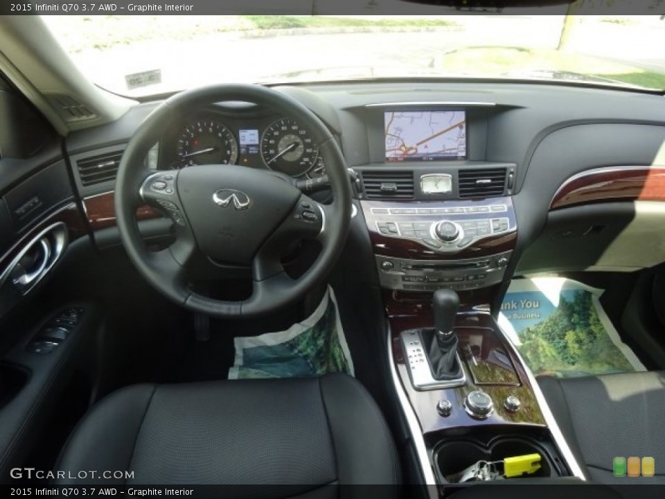 Graphite Interior Dashboard for the 2015 Infiniti Q70 3.7 AWD #106151989