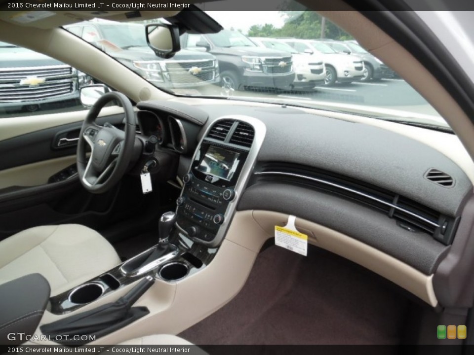 Cocoa/Light Neutral Interior Dashboard for the 2016 Chevrolet Malibu Limited LT #106190326