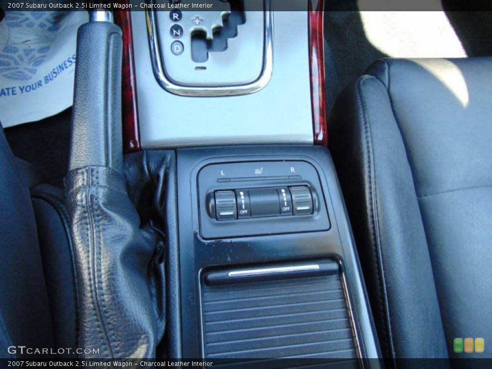 Charcoal Leather Interior Controls for the 2007 Subaru Outback 2.5i Limited Wagon #106222096