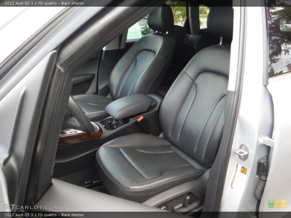 Black Interior Front Seat for the 2012 Audi Q5 3.2 FSI quattro #106270067