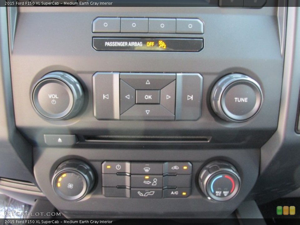 Medium Earth Gray Interior Controls for the 2015 Ford F150 XL SuperCab #106298030