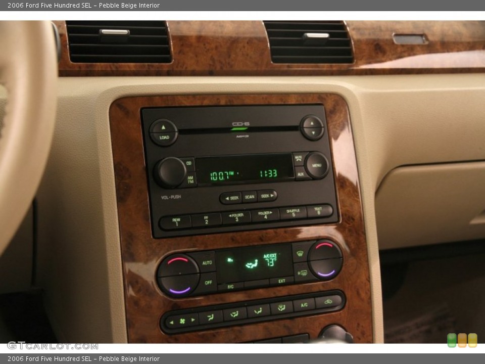 Pebble Beige Interior Controls for the 2006 Ford Five Hundred SEL #106301180