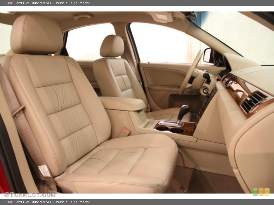 Pebble Beige Interior Front Seat for the 2006 Ford Five Hundred SEL #106301195