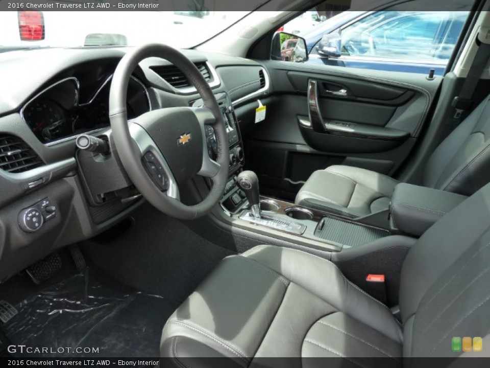 Ebony Interior Photo for the 2016 Chevrolet Traverse LTZ AWD #106349282