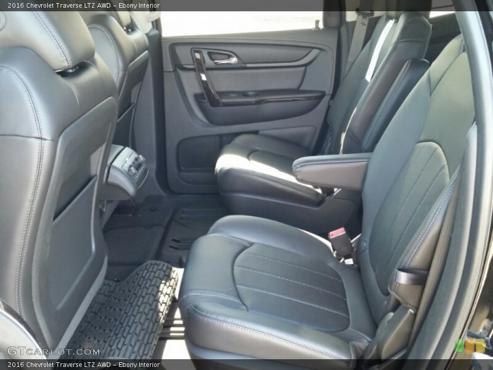 Ebony Interior Rear Seat for the 2016 Chevrolet Traverse LTZ AWD #106356620