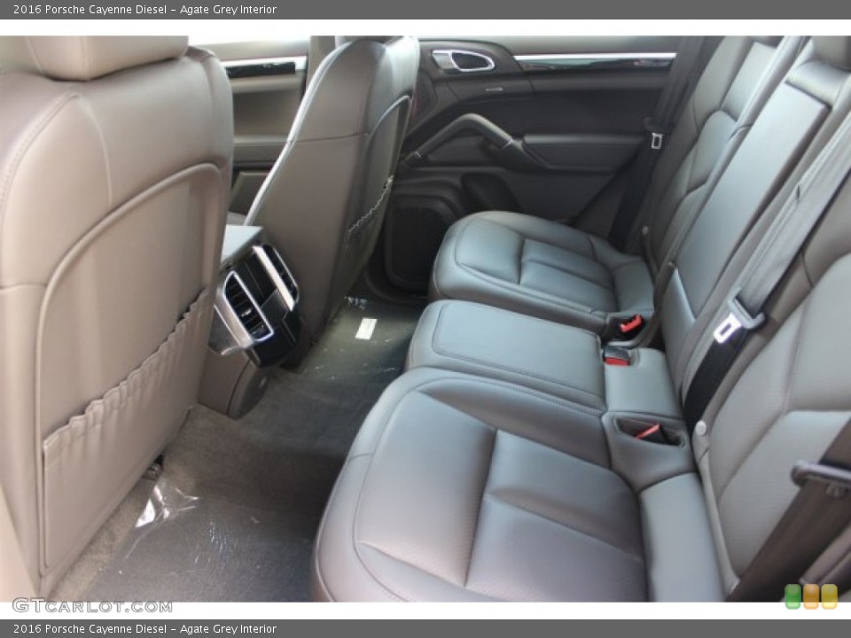 Agate Grey Interior Rear Seat for the 2016 Porsche Cayenne Diesel #106430778
