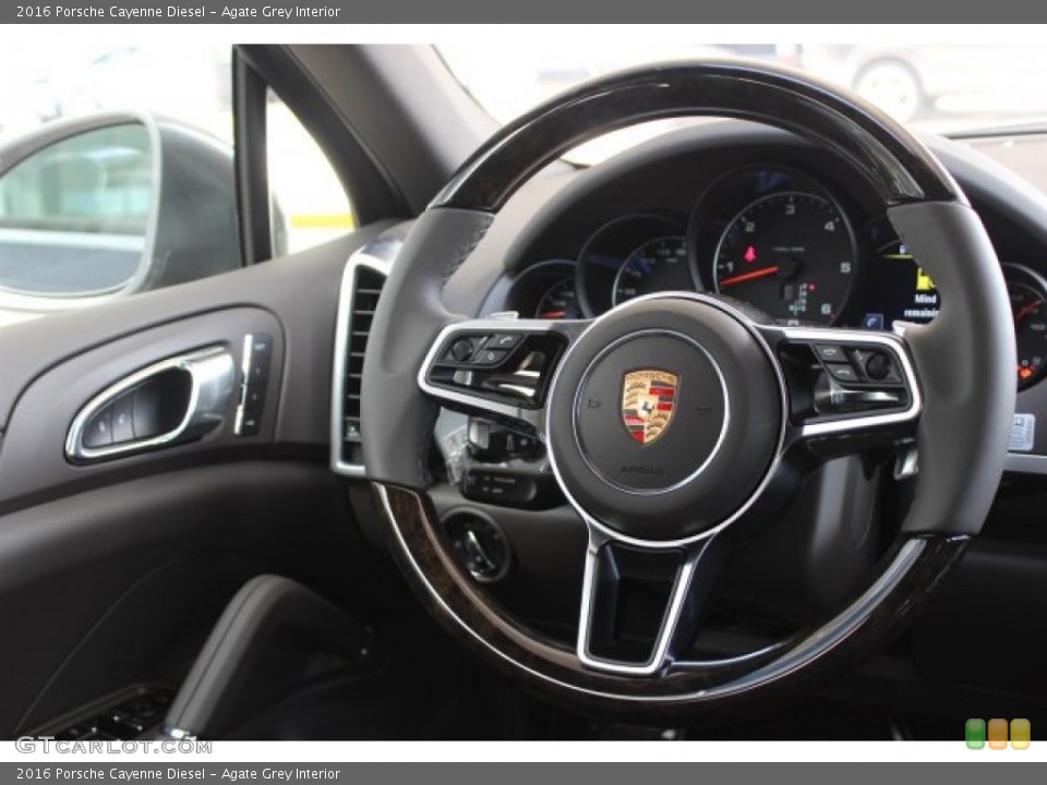 Agate Grey Interior Steering Wheel for the 2016 Porsche Cayenne Diesel #106430811