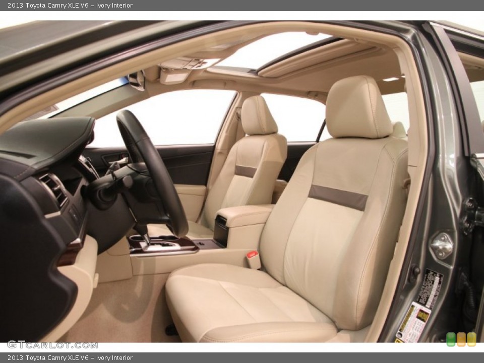 Ivory Interior Photo for the 2013 Toyota Camry XLE V6 #106461577