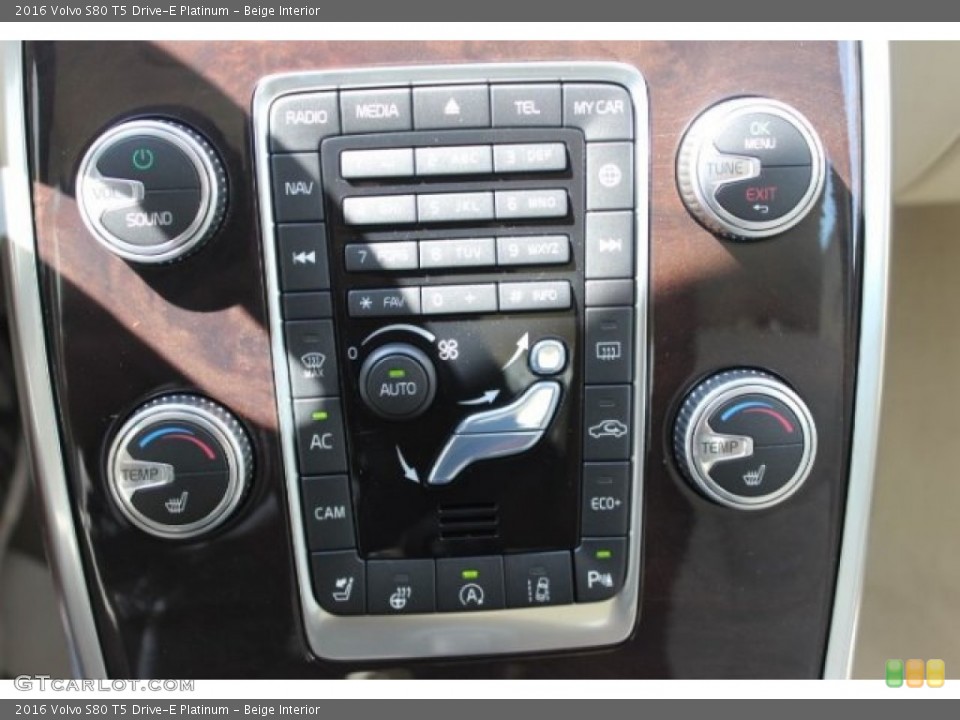 Beige Interior Controls for the 2016 Volvo S80 T5 Drive-E Platinum #106472092