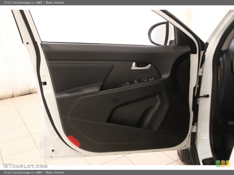 Black Interior Door Panel for the 2013 Kia Sportage LX AWD #106481764