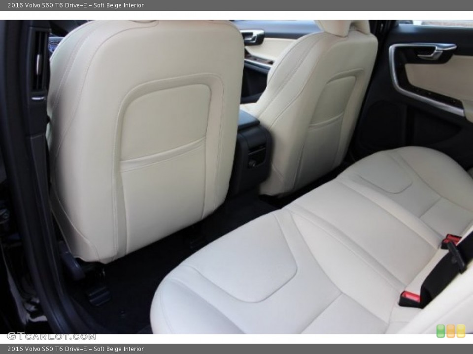 Soft Beige Interior Rear Seat for the 2016 Volvo S60 T6 Drive-E #106497049
