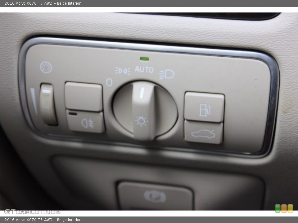 Beige Interior Controls for the 2016 Volvo XC70 T5 AWD #106498385