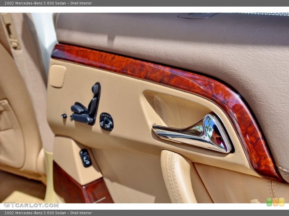 Shell Interior Controls for the 2002 Mercedes-Benz S 600 Sedan #106521346