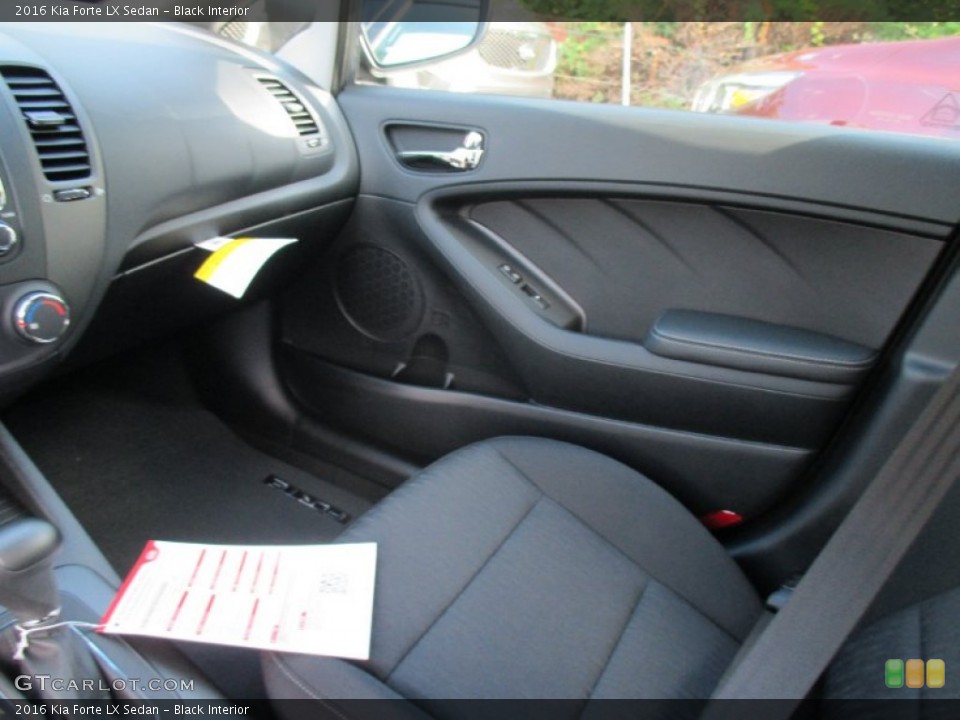 Black Interior Door Panel for the 2016 Kia Forte LX Sedan #106548238