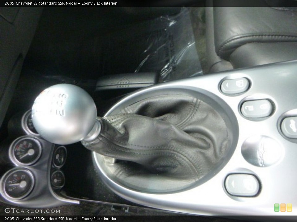 Ebony Black Interior Transmission for the 2005 Chevrolet SSR  #106555515