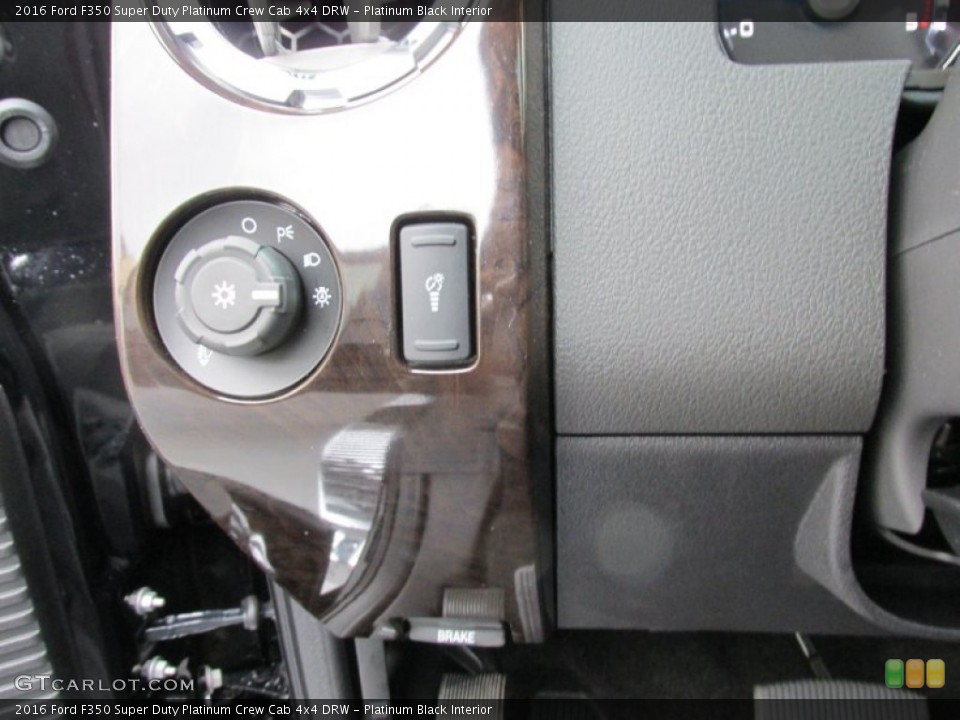 Platinum Black Interior Controls for the 2016 Ford F350 Super Duty Platinum Crew Cab 4x4 DRW #106560334