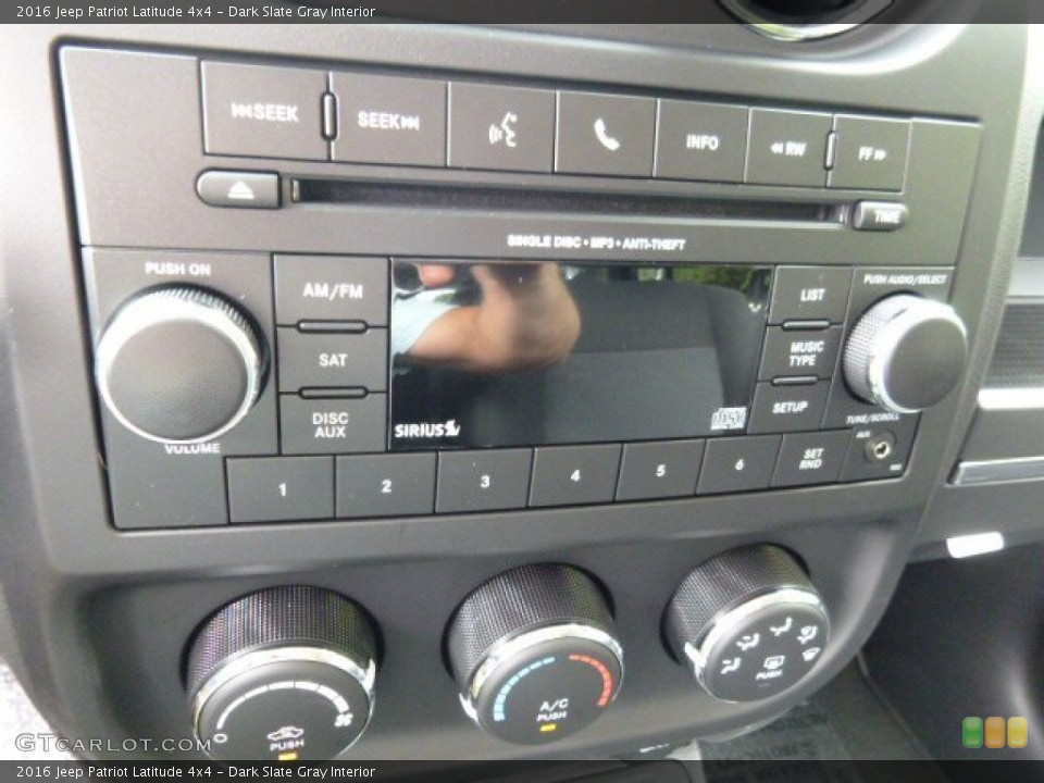 Dark Slate Gray Interior Controls for the 2016 Jeep Patriot Latitude 4x4 #106565065
