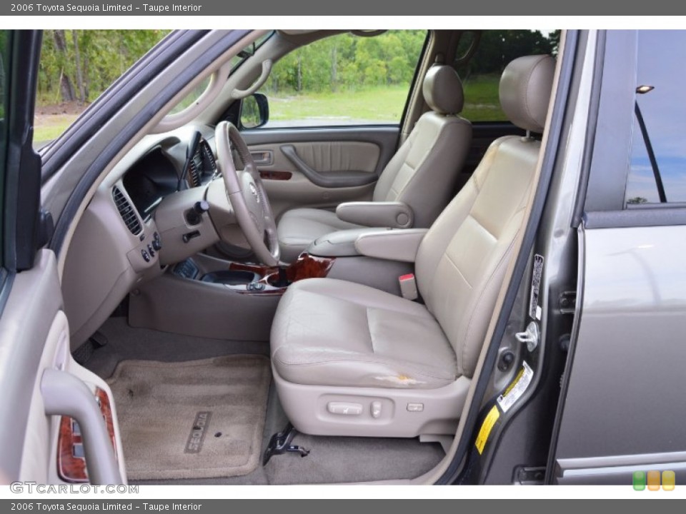 Taupe Interior Photo for the 2006 Toyota Sequoia Limited #106570830