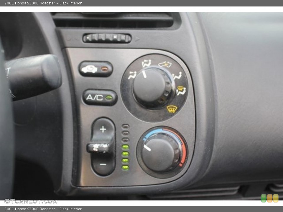 Black Interior Controls for the 2001 Honda S2000 Roadster #106575977