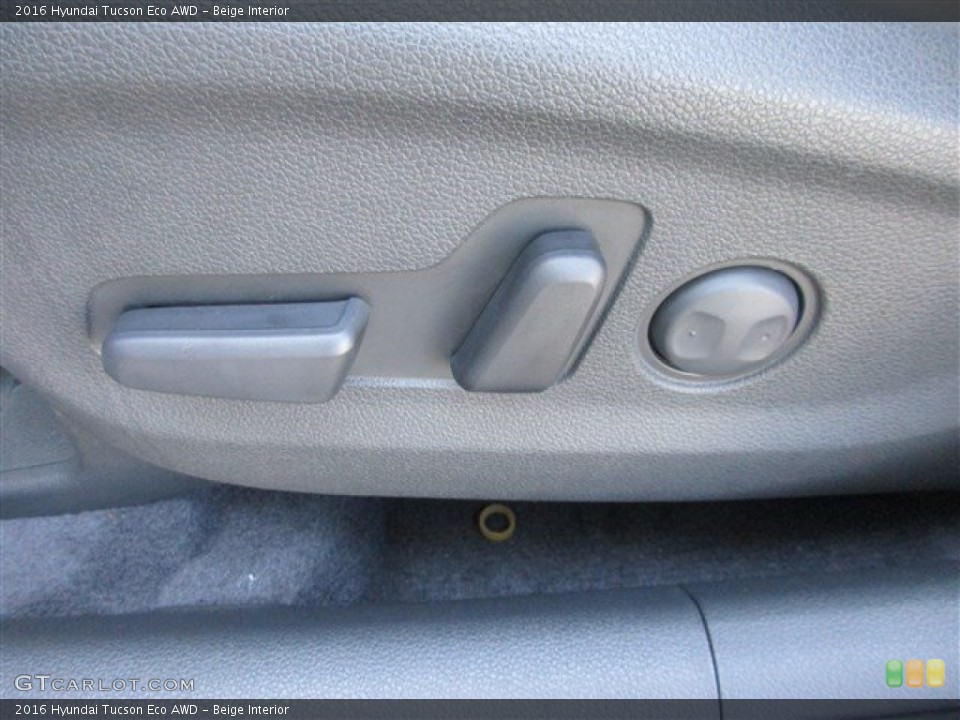 Beige Interior Controls for the 2016 Hyundai Tucson Eco AWD #106630324