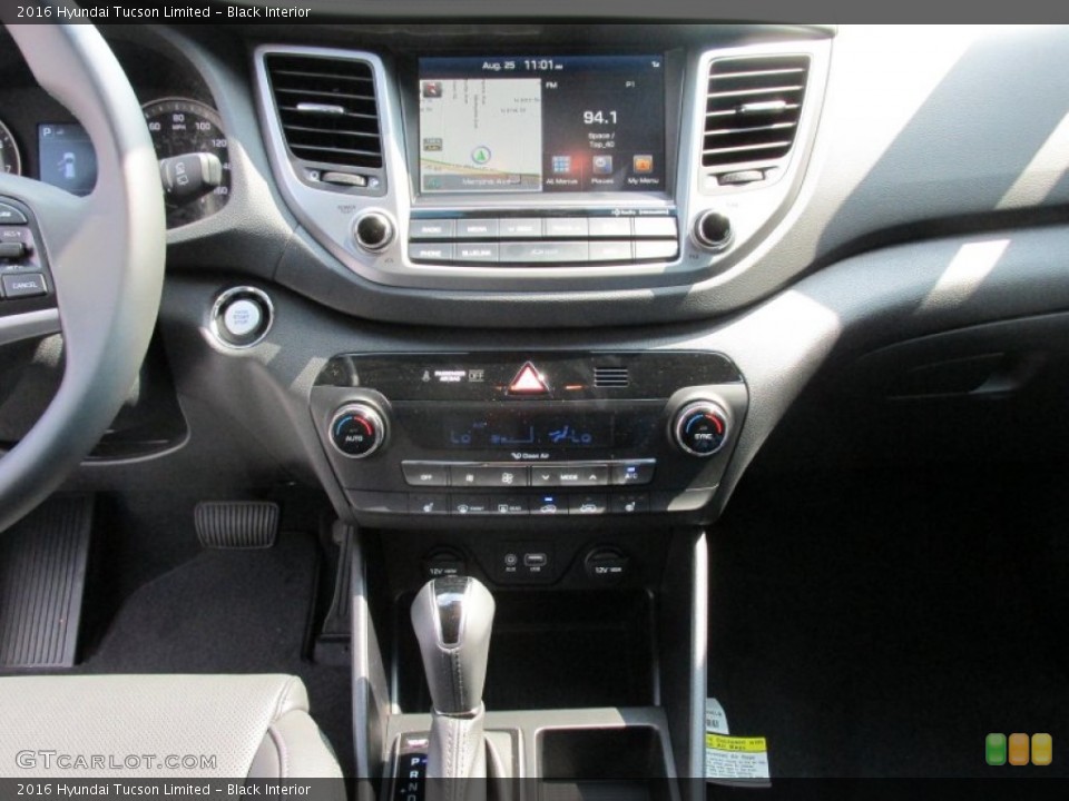 Black Interior Controls for the 2016 Hyundai Tucson Limited #106646560