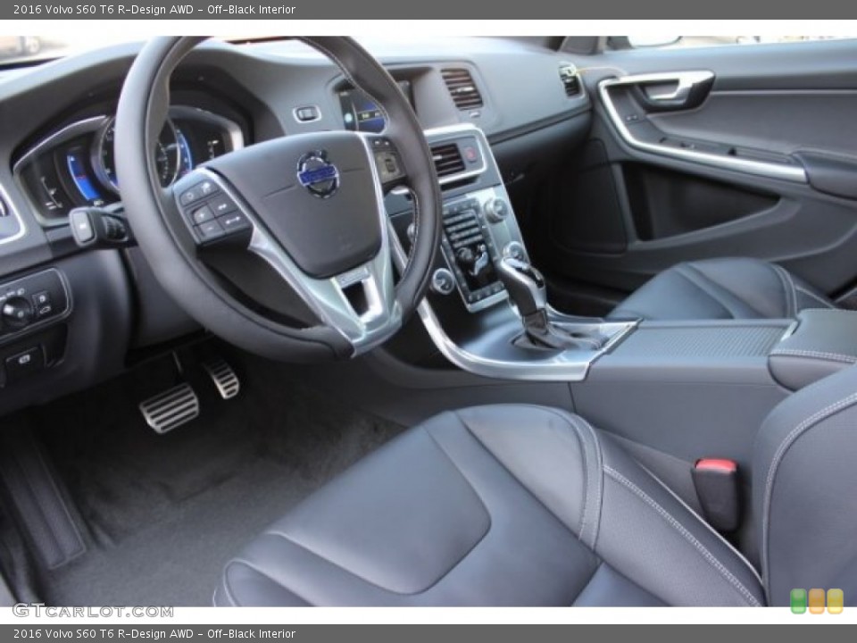 Off-Black Interior Photo for the 2016 Volvo S60 T6 R-Design AWD #106672769