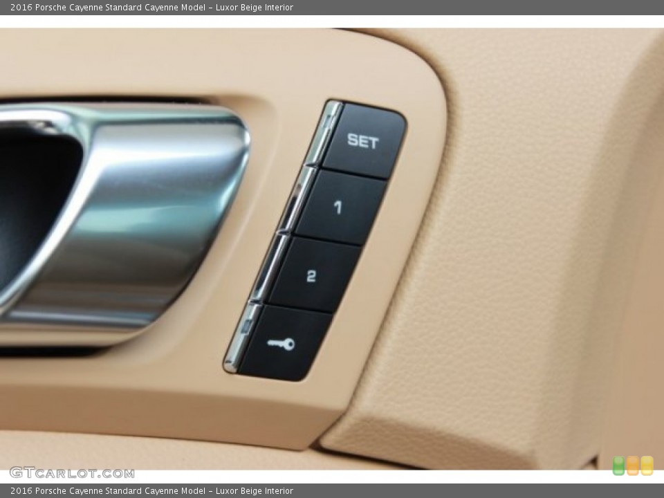 Luxor Beige Interior Controls for the 2016 Porsche Cayenne  #106673414