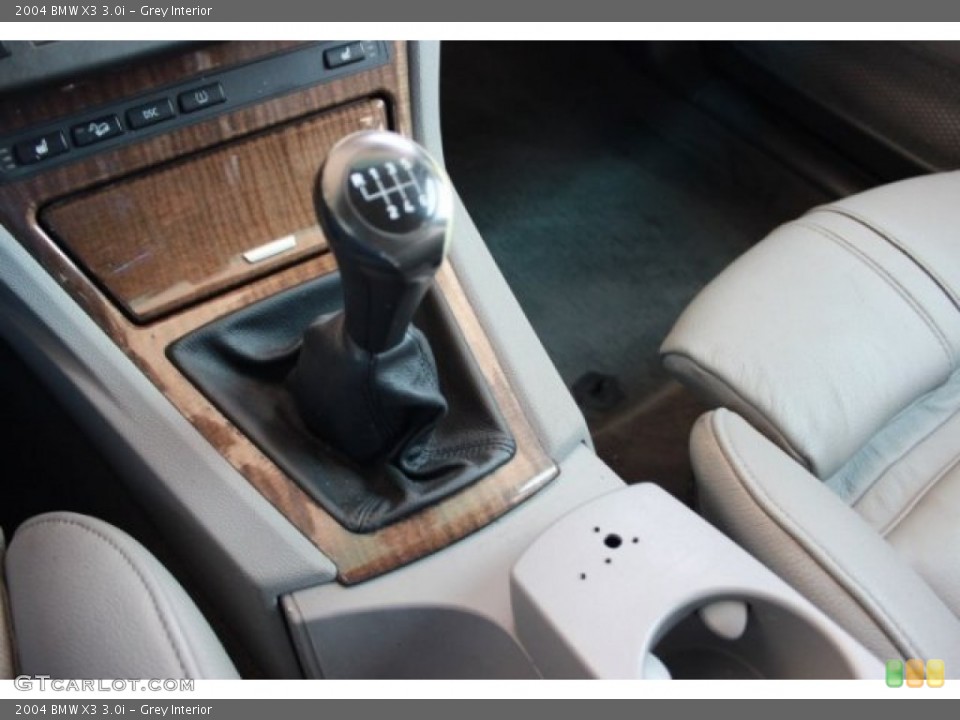 Grey Interior Transmission for the 2004 BMW X3 3.0i #106695154