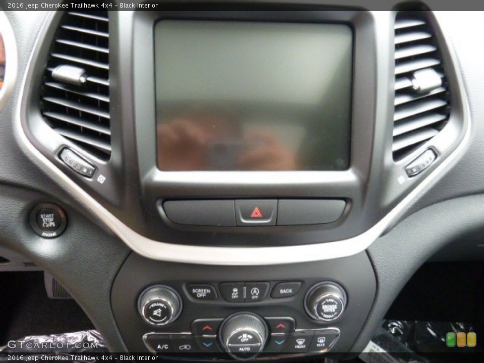 Black Interior Controls for the 2016 Jeep Cherokee Trailhawk 4x4 #106699078