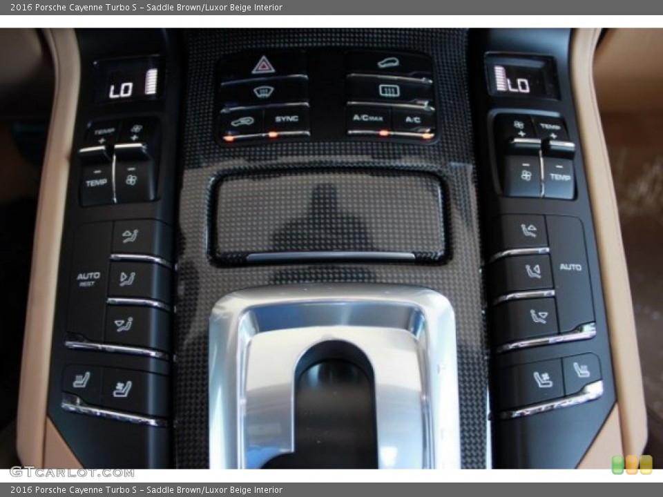 Saddle Brown/Luxor Beige Interior Controls for the 2016 Porsche Cayenne Turbo S #106702862