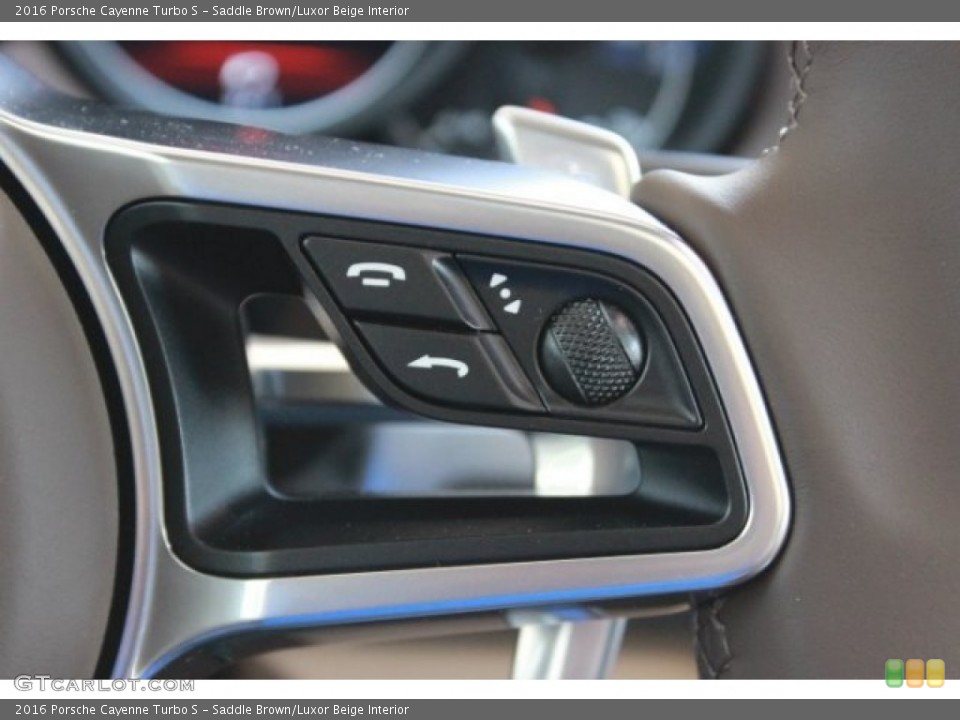Saddle Brown/Luxor Beige Interior Controls for the 2016 Porsche Cayenne Turbo S #106703056