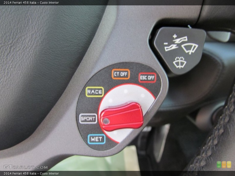 Cuoio Interior Controls for the 2014 Ferrari 458 Italia #106710709