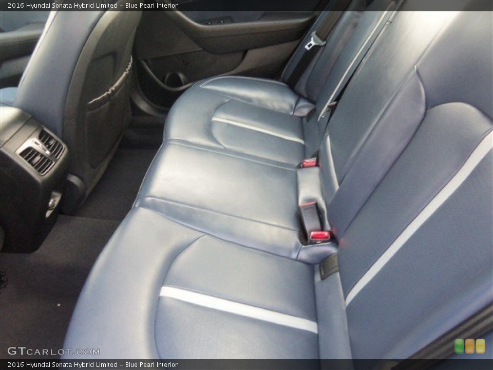 Blue Pearl 2016 Hyundai Sonata Hybrid Interiors