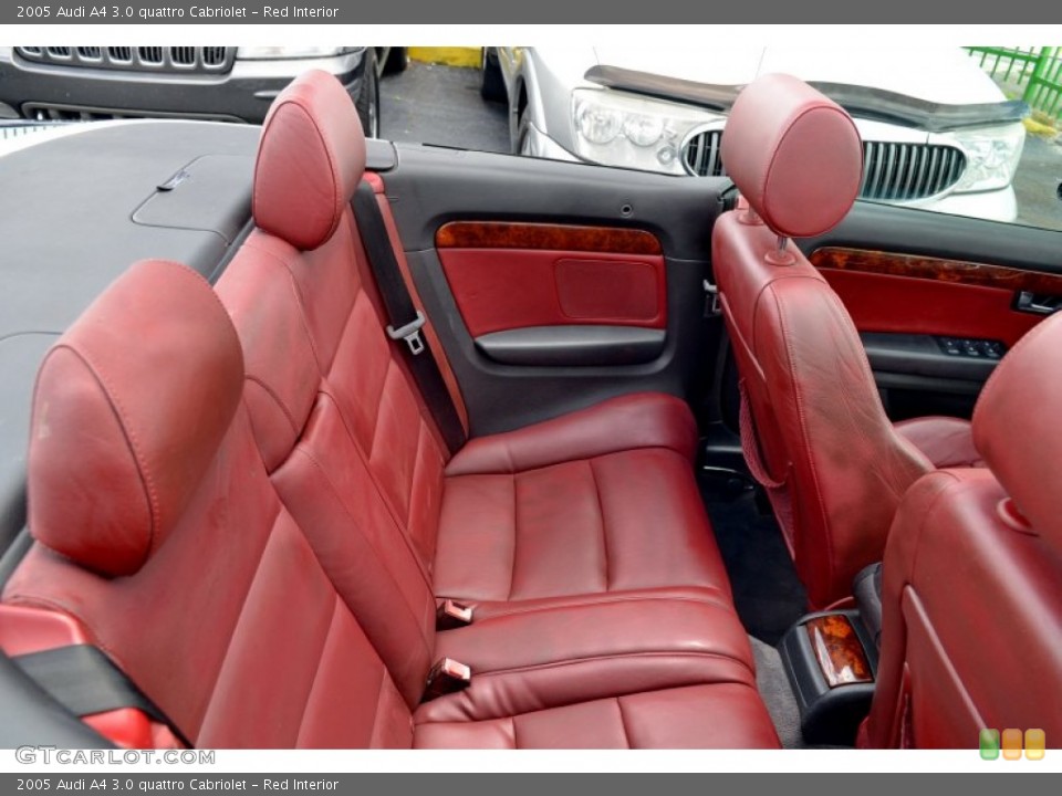 Red Interior Rear Seat for the 2005 Audi A4 3.0 quattro Cabriolet #106776923