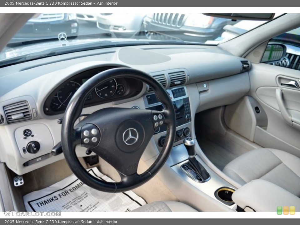 Ash 2005 Mercedes-Benz C Interiors