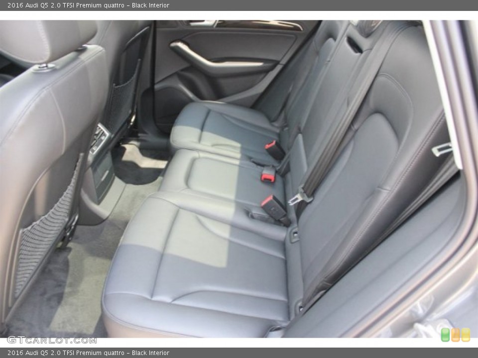 Black Interior Rear Seat for the 2016 Audi Q5 2.0 TFSI Premium quattro #106784966
