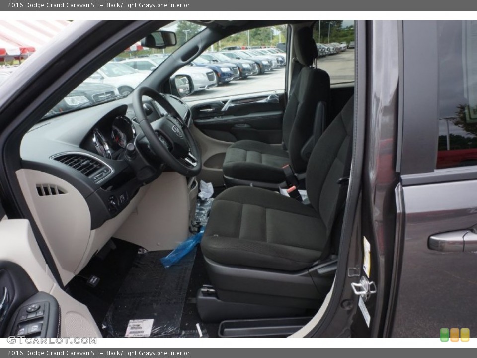 Black/Light Graystone Interior Photo for the 2016 Dodge Grand Caravan SE #106796163
