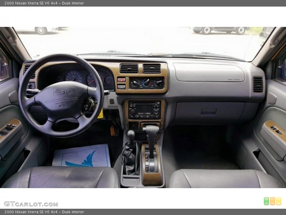 Dusk Interior Dashboard for the 2000 Nissan Xterra SE V6 4x4 #106803003