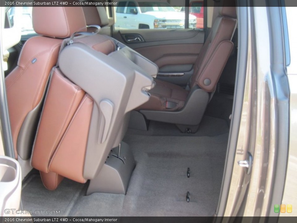 Cocoa/Mahogany Interior Rear Seat for the 2016 Chevrolet Suburban LTZ 4WD #106853218