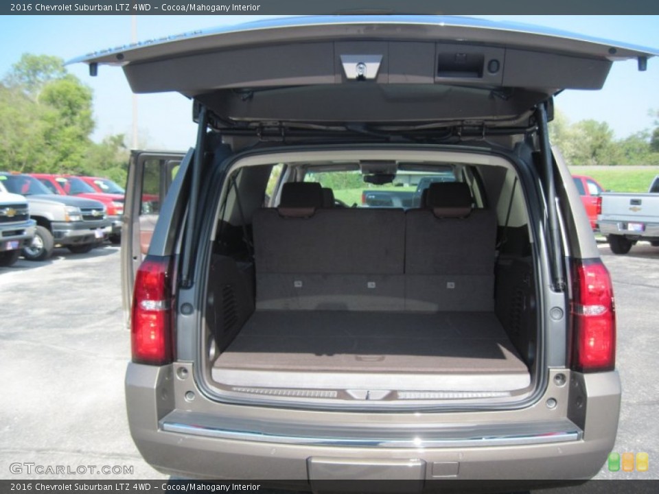 Cocoa/Mahogany Interior Trunk for the 2016 Chevrolet Suburban LTZ 4WD #106853278