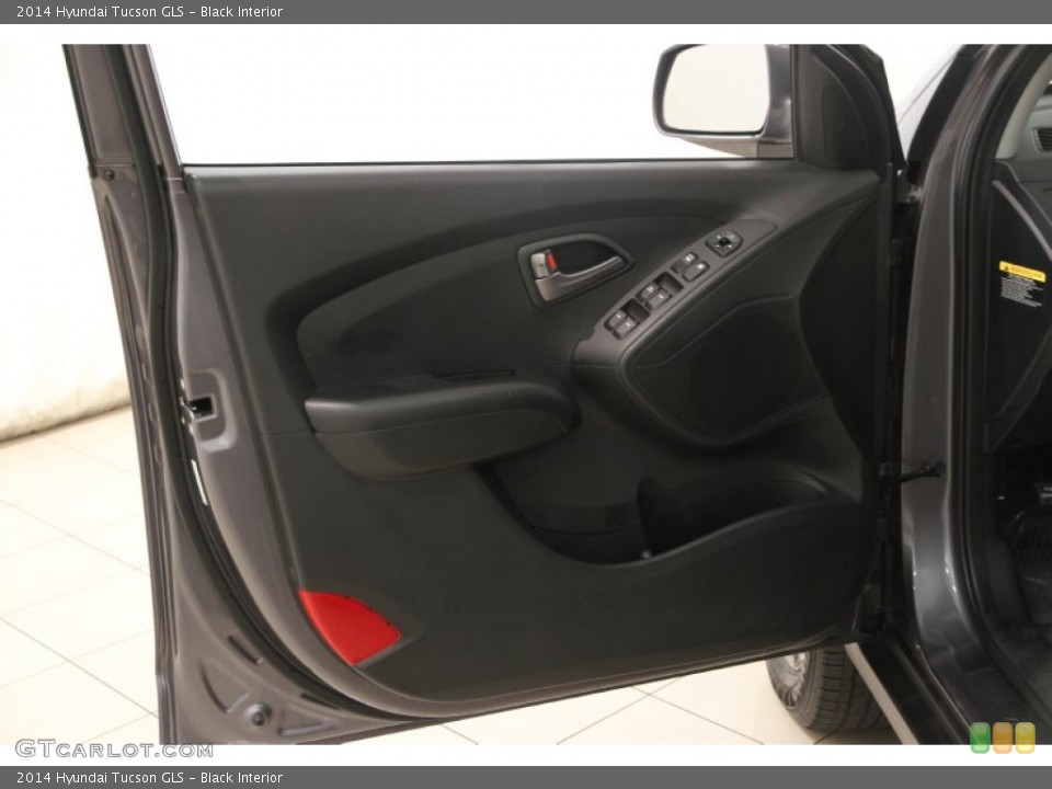 Black Interior Door Panel for the 2014 Hyundai Tucson GLS #106902384