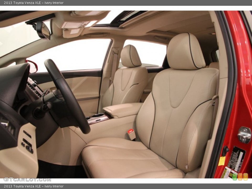 Ivory Interior Photo for the 2013 Toyota Venza XLE #106903201