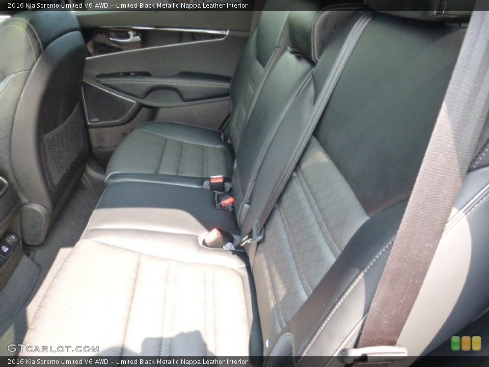 Limited Black Metallic Nappa Leather Interior Rear Seat for the 2016 Kia Sorento Limited V6 AWD #106905805